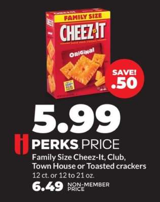 Family Size Cheez-It, Club, Town House or Toasted crackers