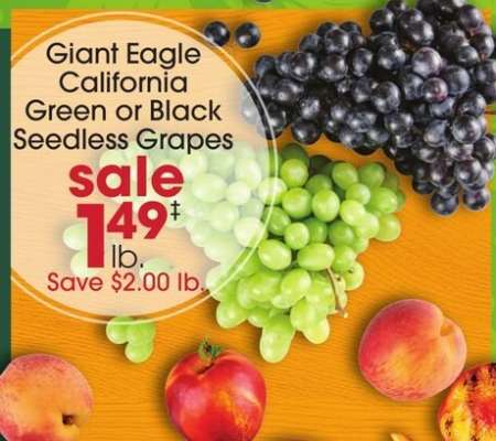 Giant Eagle California Green or Black Seedless Grapes