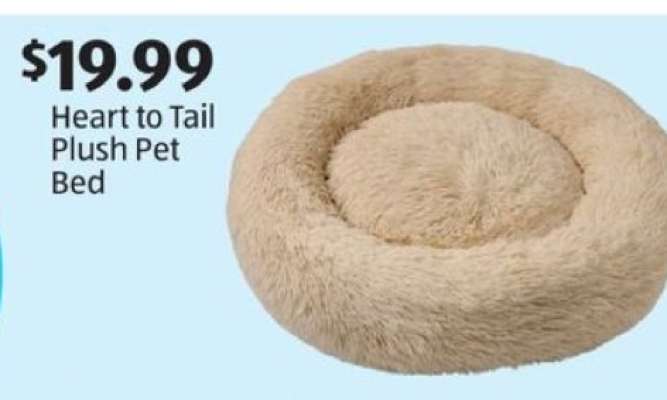 Heart to Tail Plush Pet Bed